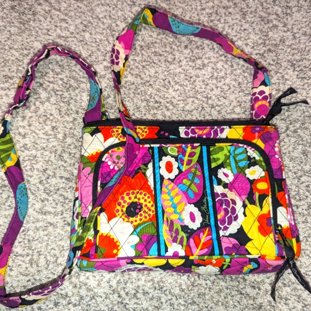 Vera Bradley crossbody bag